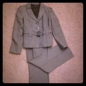Nine West Women Pants Suit